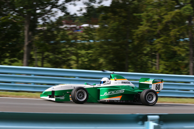 Bild: Jeff Green - Juncos Racing - Elan Star Pro - Mazda