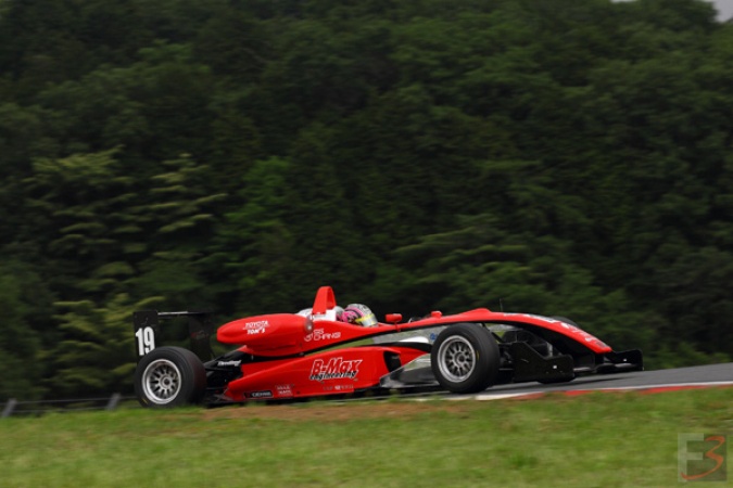 Bild: Naoki Nishimoto - KCMG - Dallara F305 - TOM's Toyota