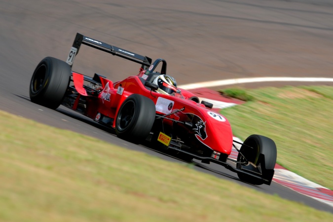 Bild: Leonardo de Souza - Kemba Racing - Dallara F308 - Berta