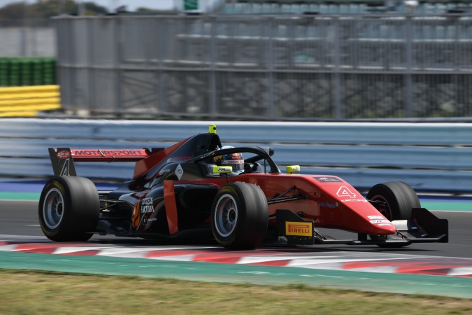 Bild: Juri Vips - KIC Motorsport - Tatuus F3 T-318 - Alfa Romeo