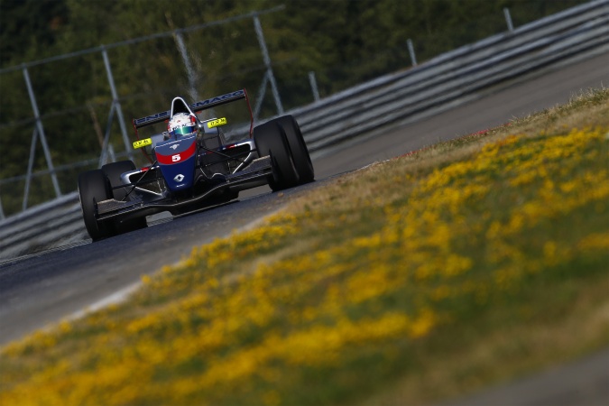 Bild: Victor Franzoni - Koiranen Motorsport - Tatuus FR 2.0-13 - Renault