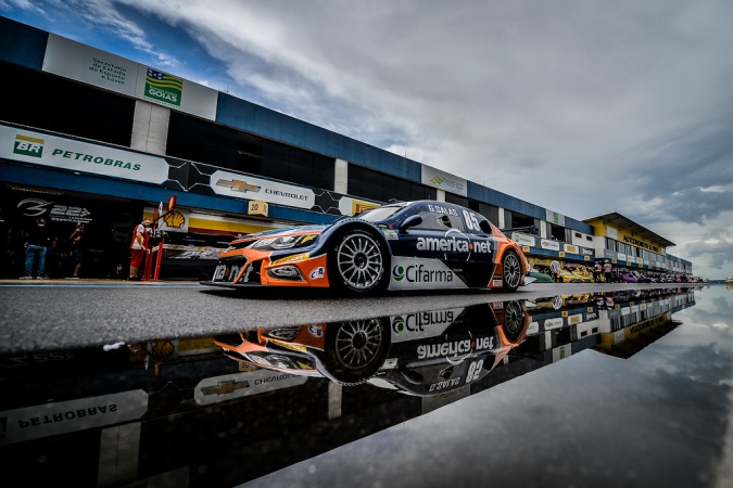 Bild: Guilherme Salas - KTF Sports - Chevrolet Cruze V8