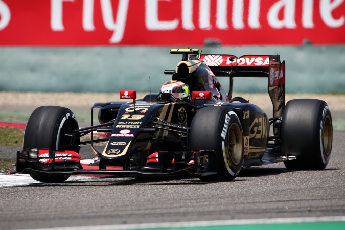 Bild: Pastor Maldonado - Lotus F1 Team - Lotus E23 - Renault