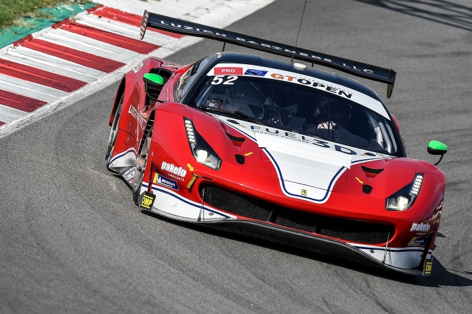 Bild: Marco CiociMatt Griffin - Luzich Racing - Ferrari 488 GTE