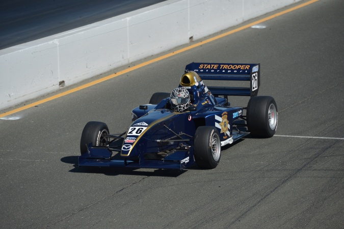 Bild: Parker Nicklin - M1 Racing - Elan Star Pro - Mazda