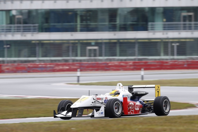 Bild: Sven Müller - ma-con Motorsport - Dallara F312 - Volkswagen