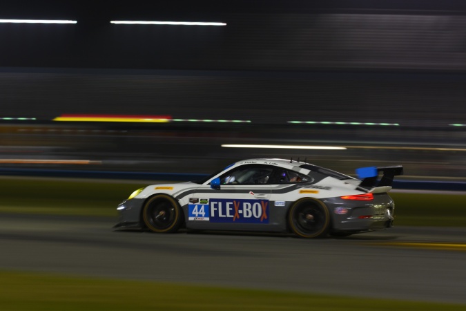 Bild: Andy LallyJohn PotterJean-Francois DumoulinWolf Henzler - Magnus Racing - Porsche 911 GT America (991)