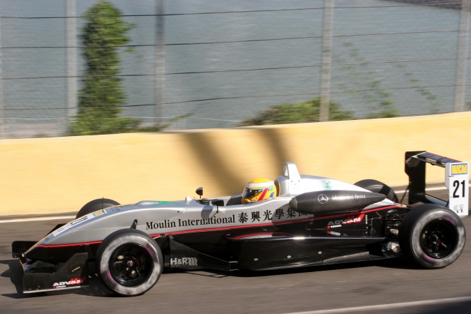 Bild: Lewis Hamilton - Manor Motorsport - Dallara F302 - AMG Mercedes