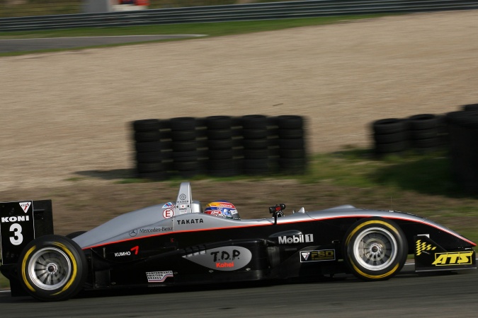 Bild: Kohei Hirate - Manor Motorsport - Dallara F305 - AMG Mercedes