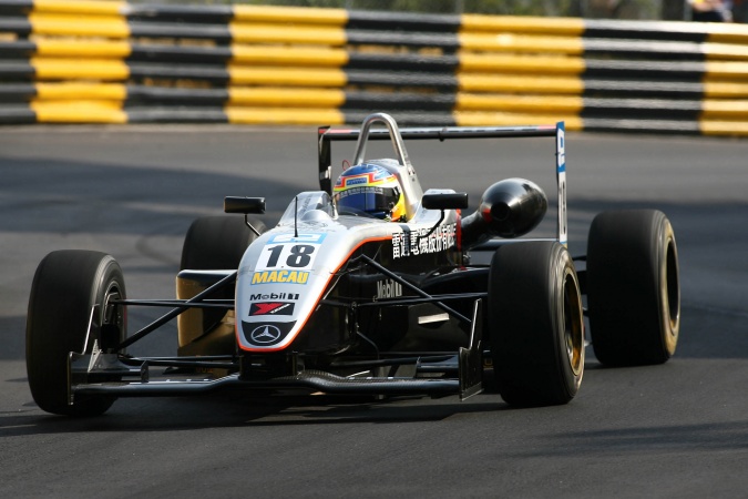 Bild: James Jakes - Manor Motorsport - Dallara F305 - AMG Mercedes