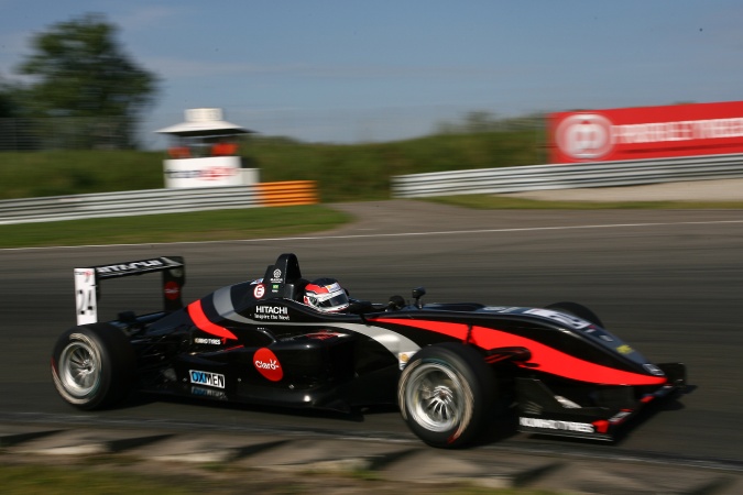 Bild: Pedro Enrique Nunes - Manor Motorsport - Dallara F308 - AMG Mercedes