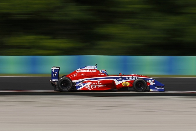 Bild: Dennis Olsen - Manor MP Motorsport - Tatuus FR 2.0-13 - Renault