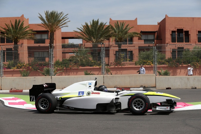 Bild: Michele La Rosa - MLR71 Racing Team - Lola B05/52 - Zytek (2013)