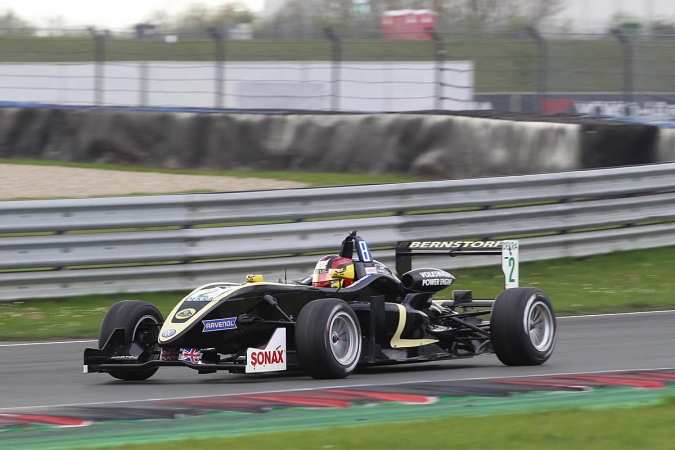 Bild: Emil Bernstorff - Motopark Academy - Dallara F308 - Volkswagen PE