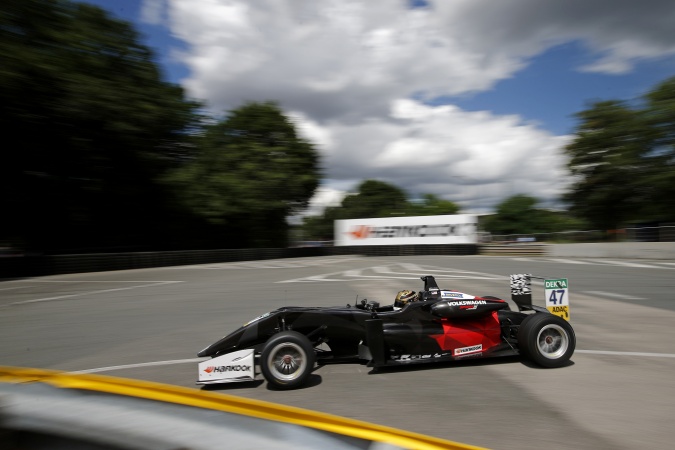 Bild: Keyvan Andres Soori - Motopark Academy - Dallara F312 - Volkswagen