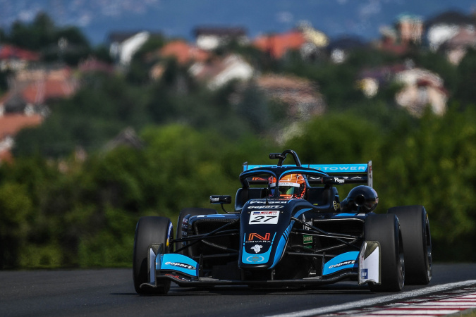 Bild: Louis Foster - Motopark Academy - Dallara F320 - Spiess VW