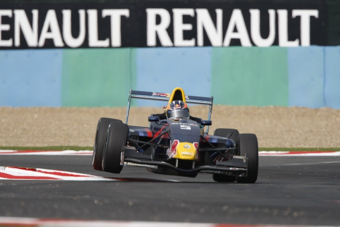 Bild: Oliver Oakes - Motopark Academy - Tatuus Renault 2000