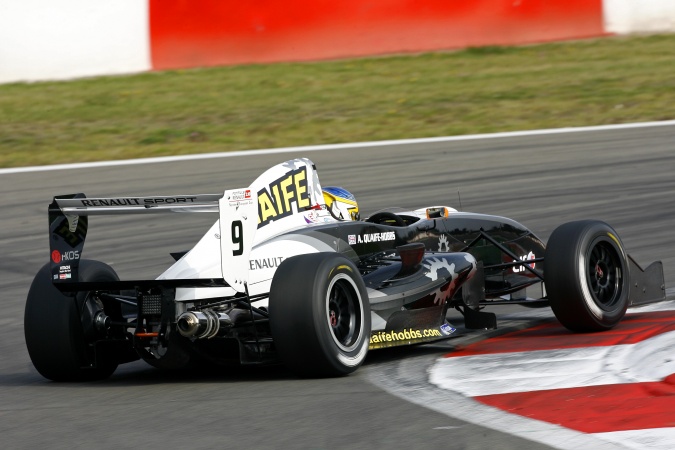 Bild: Adrian Quaife-Hobbs - Motopark Academy - Tatuus Renault 2000