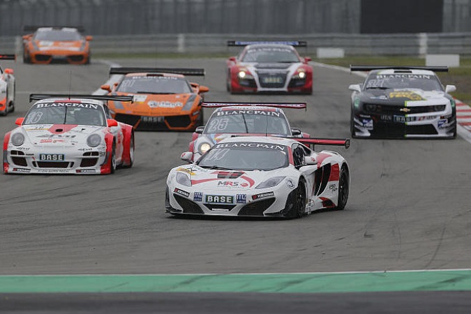 Bild: Robert Bell - MRS - McLaren MP4-12C GT3
