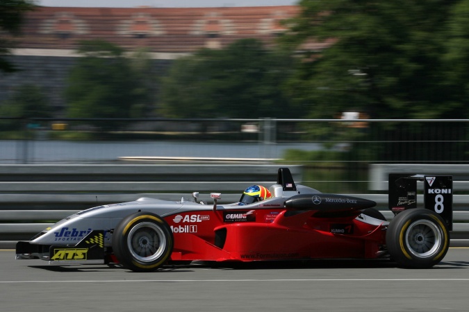 Bild: Jonathan Summerton - Mücke Motorsport - Dallara F305 - AMG Mercedes