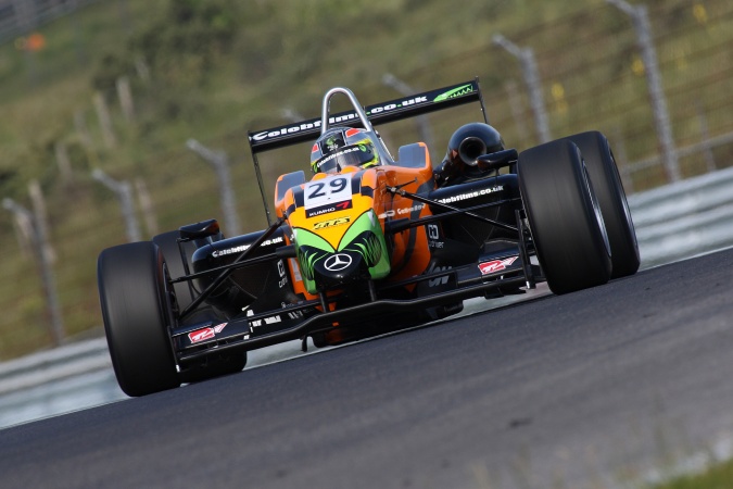 Bild: Sam Bird - Mücke Motorsport - Dallara F308 - AMG Mercedes