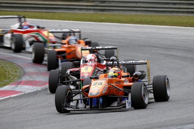 Bild: Mitchell Gilbert - Mücke Motorsport - Dallara F312 - AMG Mercedes