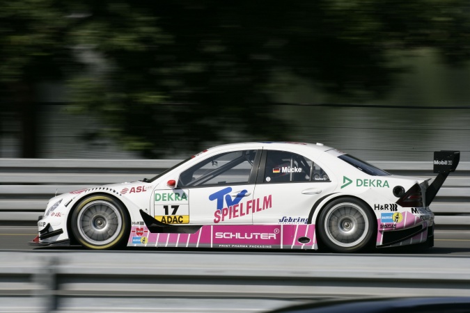 Bild: Stefan Mücke - Mücke Motorsport - Mercedes C-Klasse DTM (2005)