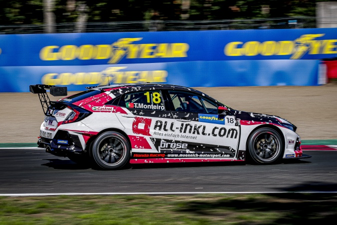 Bild: Tiago Monteiro - Münnich Motorsport - Honda Civic Type R TCR (II)