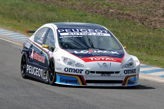 Bild: Néstor Bebu Girolami - DTA Racing - Peugeot 408 RPE V8