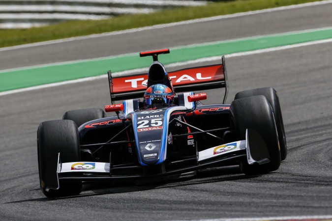 Bild: Oscar Tunjo - Pons Racing - Dallara FR35-12 - Renault