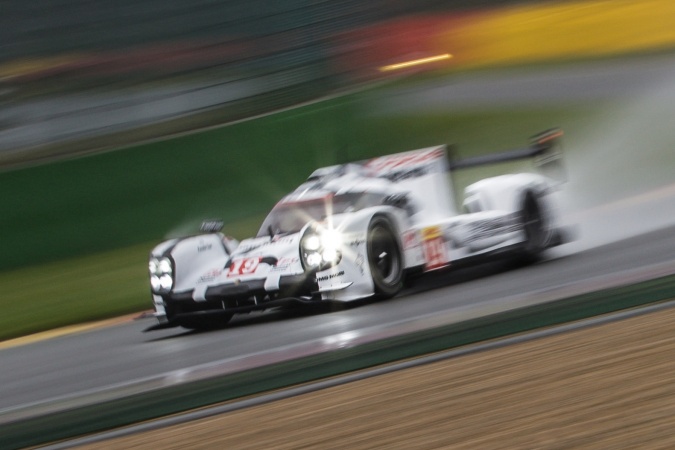 Bild: Nicolas HülkenbergEarl BamberNick Tandy - Porsche AG - Porsche 919 Hybrid (2015)