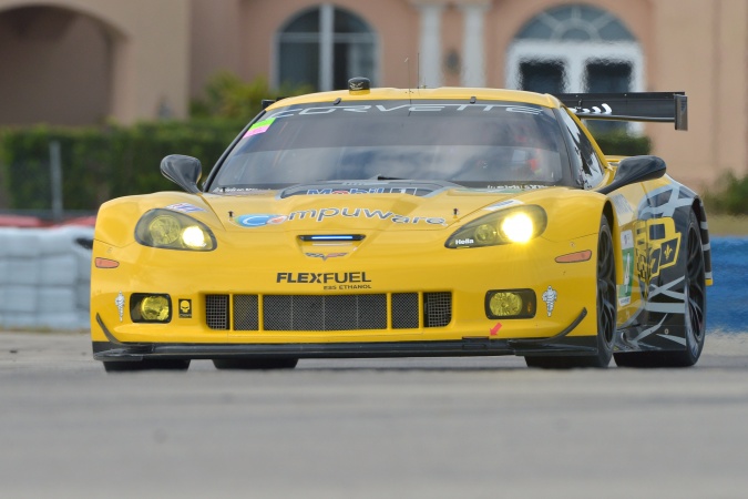 Bild: Oliver GavinTom MilnerRichard Westbrook - Pratt & Miller - Chevrolet Corvette C6.R GT2
