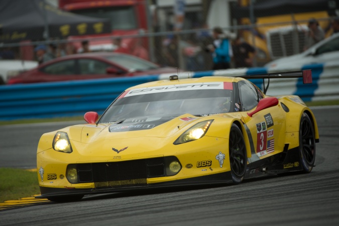 Bild: Antonio GarciaJan MagnussenRyan Briscoe - Pratt & Miller - Chevrolet Corvette C7.R