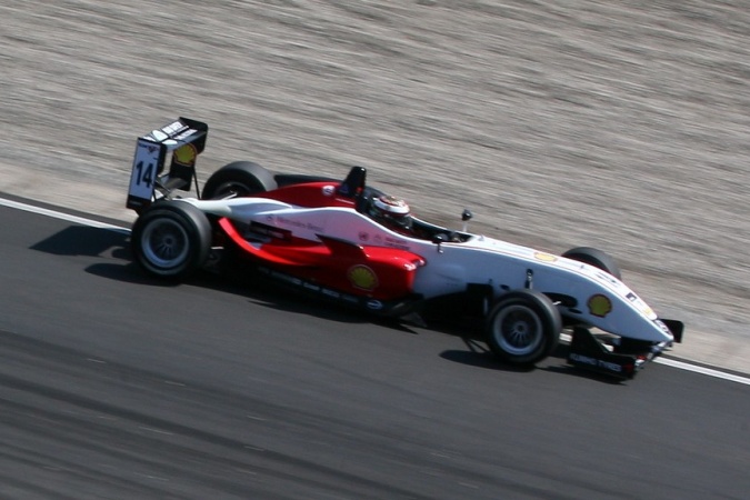 Bild: Basil Shaaban - Prema Powerteam - Dallara F308 - AMG Mercedes