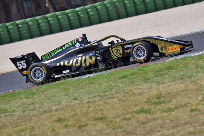 Bild: Jamie Chadwick - Prema Powerteam - Tatuus F3 T-318 - Alfa Romeo