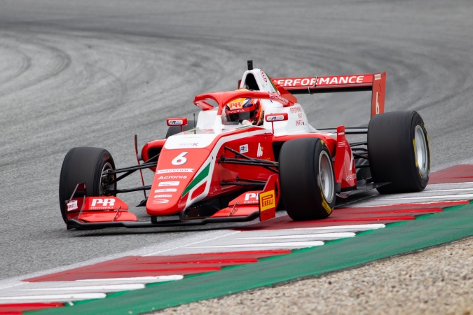 Bild: Oliver Rasmussen - Prema Powerteam - Tatuus F3 T-318 - Alfa Romeo