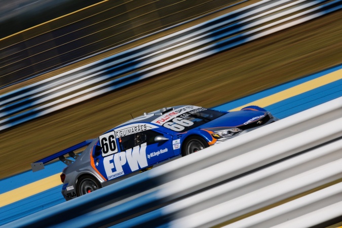 Bild: Felipe Guimaraes - ProGP - Chevrolet Cruze V8