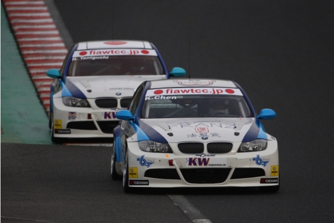 Bild: Kevin Chen - Proteam Motorsport - BMW 320si (E90)
