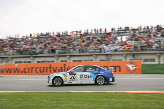 Bild: Stefano d'Aste - Proteam Motorsport - BMW 320si (E90)