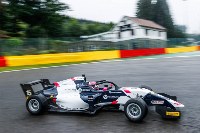 Bild: Léna Bühler - R-Ace Grand Prix - Tatuus F3 T-318 - Alpine