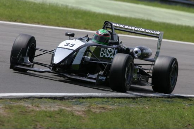 Bild: Alistar Jackson - Räikkönen Robertson Racing - Dallara F302 - Mugen Honda