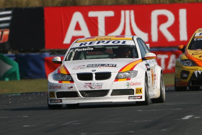 Bild: Felix Porteiro - Ravaglia Motorsport - BMW 320si (E90)