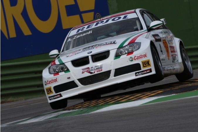 Bild: Alessandro Zanardi - Ravaglia Motorsport - BMW 320si (E90)