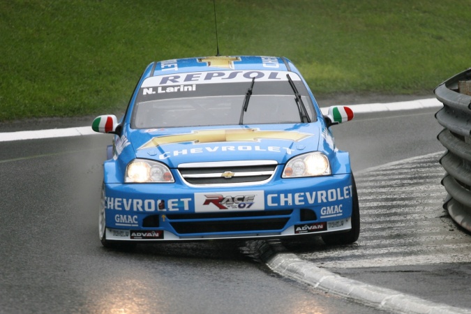 Bild: Nicola Larini - Ray Mallock Limited - Chevrolet Lacetti