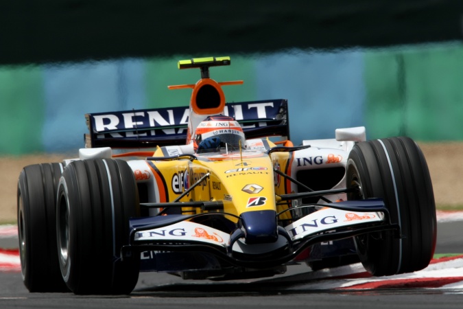 Bild: Heikki Kovalainen - Renault F1 Team - Renault R27