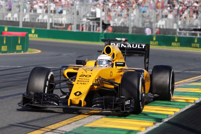 Bild: Kevin Magnussen - Renault F1 Team - Renault RS16