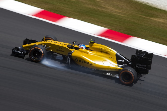 Bild: Jolyon Palmer - Renault F1 Team - Renault RS16
