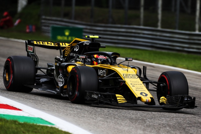 Bild: Carlos jr. Sainz - Renault F1 Team - Renault RS18