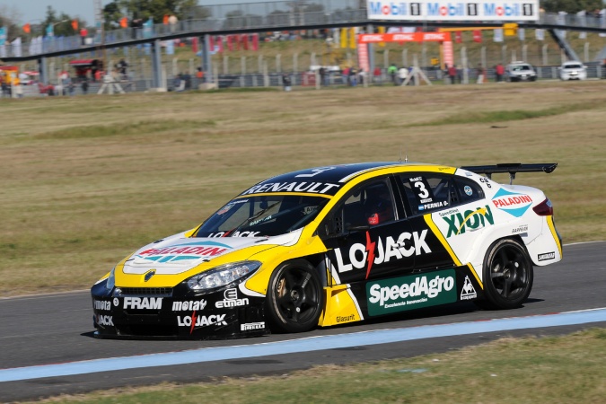 Bild: Leonel Pernía - Ambrogio Racing - Renault Fluence RPE V8