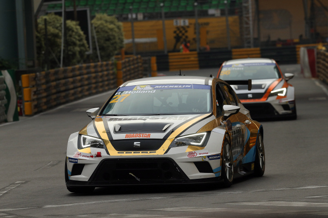 Bild: Robb Holland - Roadstar Racing Team - Seat Leon Cup Racer TCR